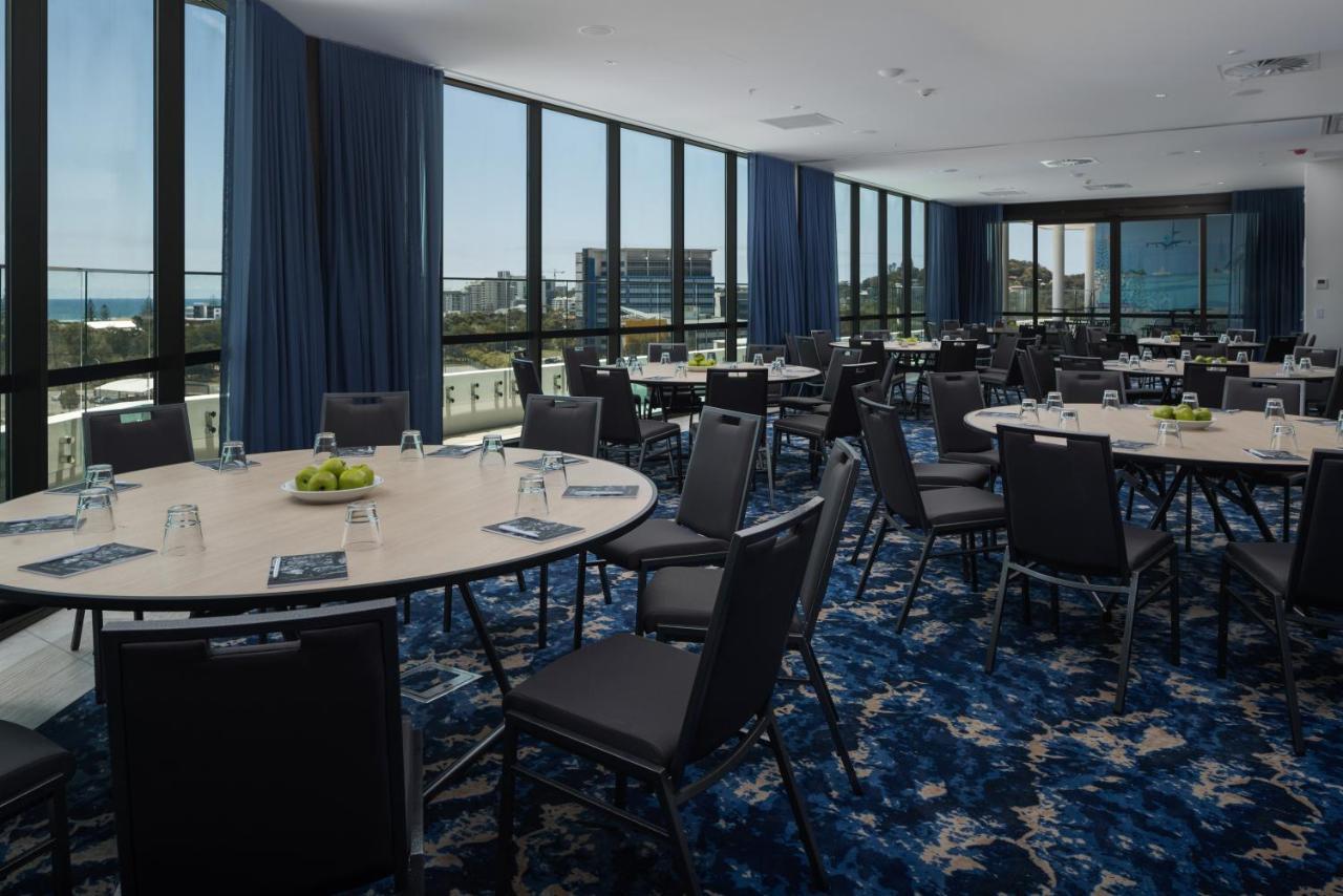 Hotel Rydges Airport
